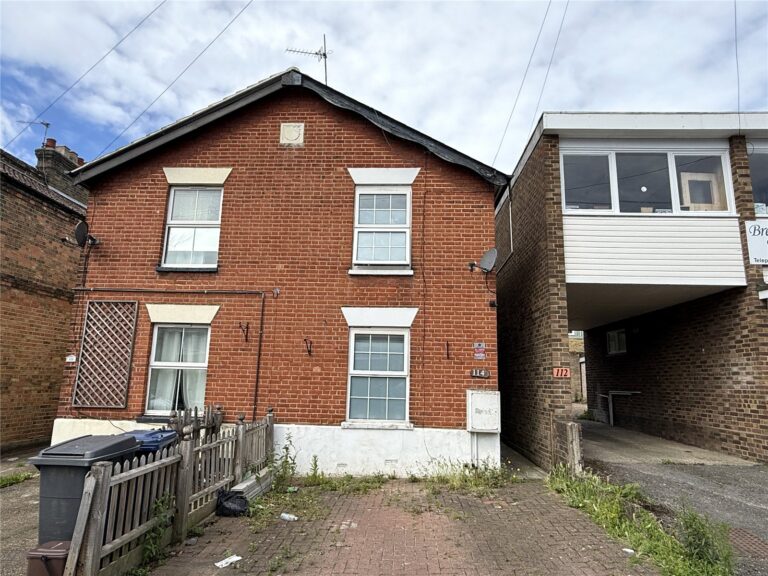 Lancaster Road, Barnet, Hertfordshire, EN4 8AL