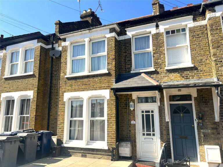 Brunswick Avenue, New Southgate