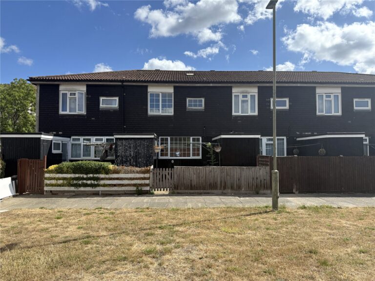 Meadow Close, Barnet, Hertfordshire, EN5 2UE
