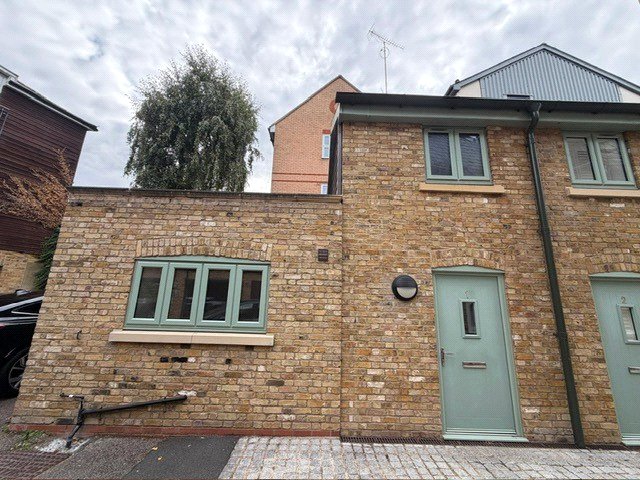 Priory Street, Hertford, Hertfordshire, SG14 1RN