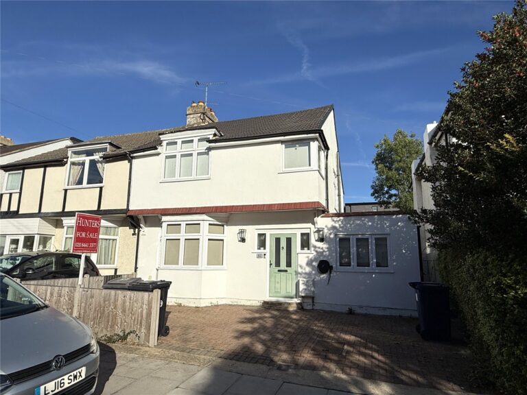 Cedar Lawn Avenue, Barnet, EN5 2LN