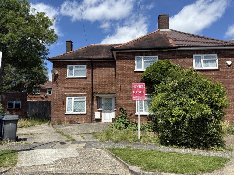 Edwyn Close, Barnet, EN5 2QR