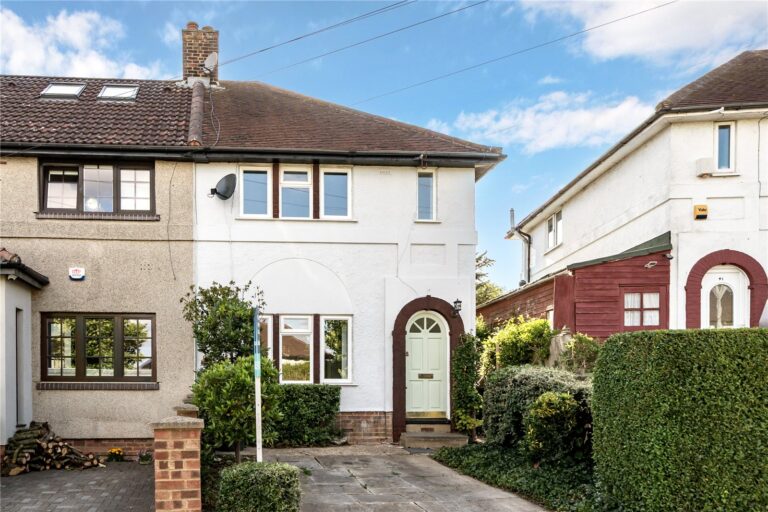 Well Road, Barnet, EN5 3EA