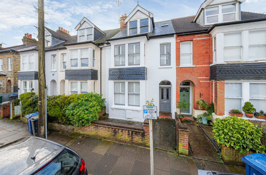 Salisbury Road, Barnet, EN5 4JL