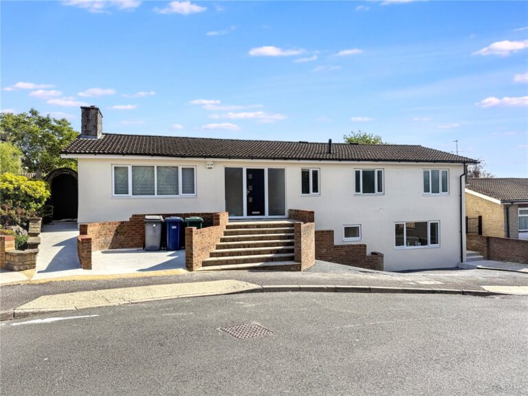 High Trees, Barnet, EN4 9QQ