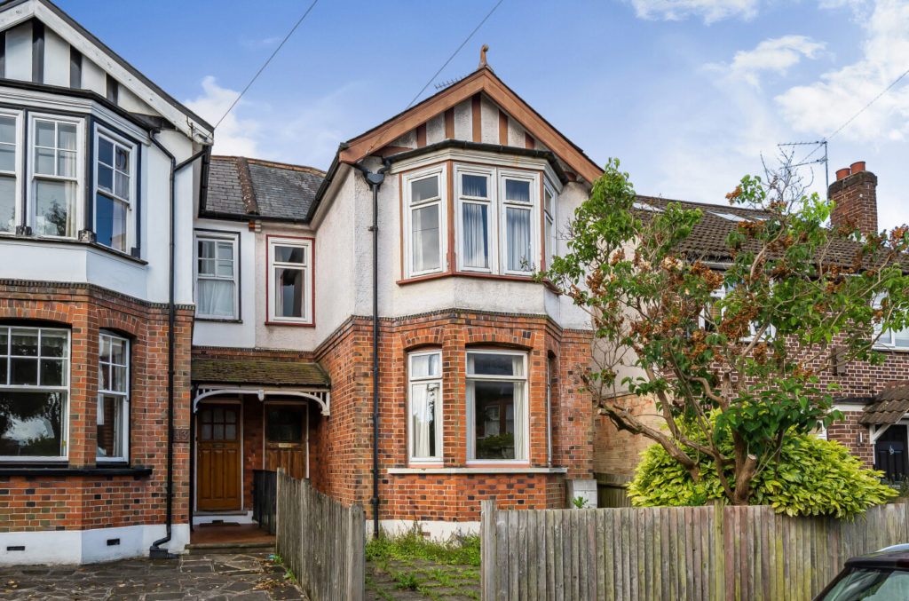 Byng Road, Barnet