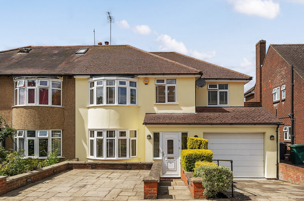 Old Fold View, Barnet, EN5 4EA