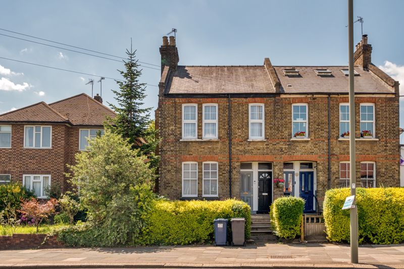 Oakleigh Road North, Whetstone