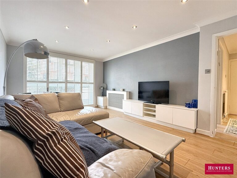 Station Road, New Barnet, Barnet, EN5 1SJ