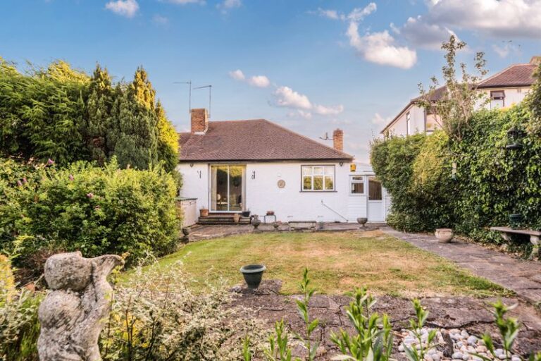 Gallants Farm Road, East Barnet