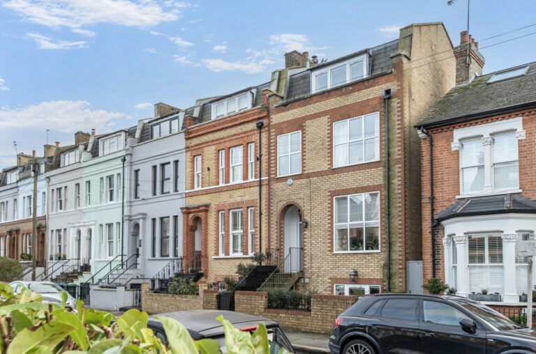 Salisbury Road, Barnet, EN5 4JL