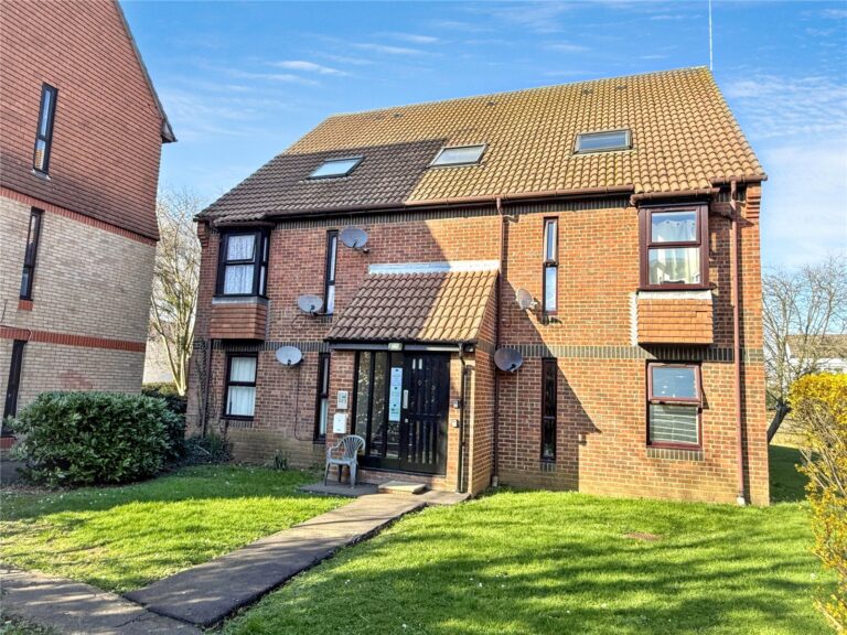 Alexander Close, Barnet, EN4 9PW