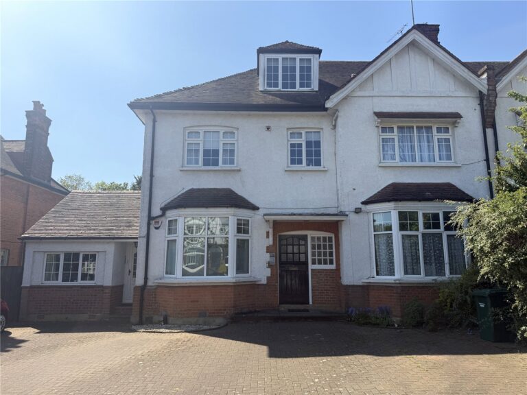 Northumberland Road, New Barnet, Barnet, EN5 1ED