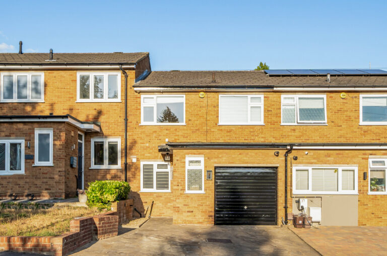 Clifford Road, Barnet, EN5 5NY