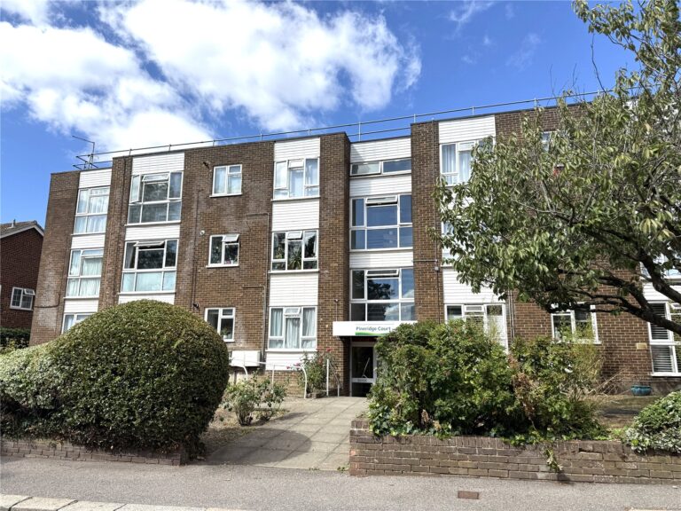 Bells Hill, Barnet, EN5 2SR