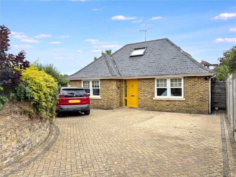 Sebright Road, Barnet, EN5 4HL