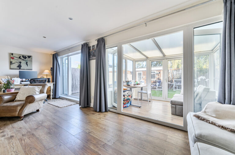 Hill Close, Barnet, EN5 3AG