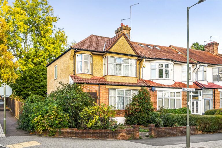 Brookside, East Barnet, Barnet, EN4 8TS