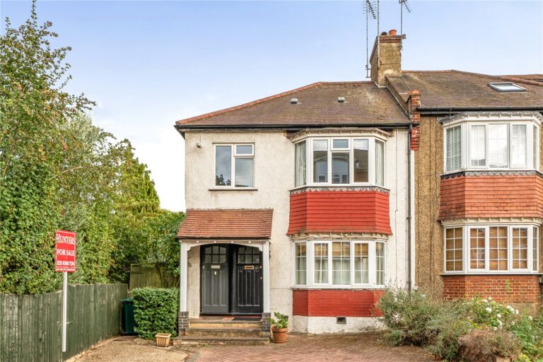 Denham Road, London, N20 0DN