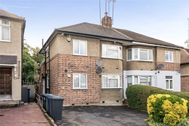 Avondale Avenue, Barnet, EN4 8NA