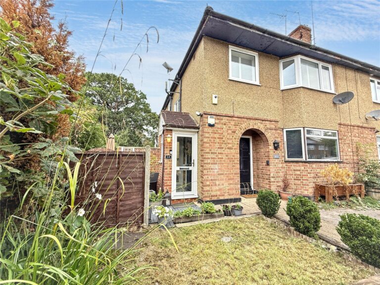 Connaught Road, Barnet, EN5 2PY