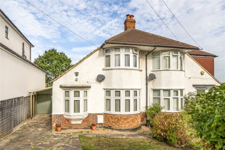 Derwent Avenue, Barnet, EN4 8LZ